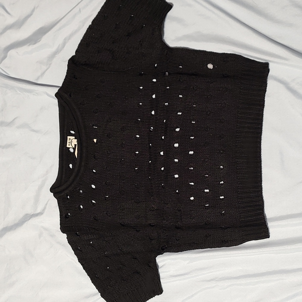 Uniq Short Sleeve Sweater